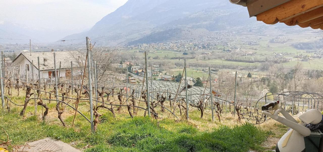 Casa Alpina - Sarre Leilighet Aosta Eksteriør bilde