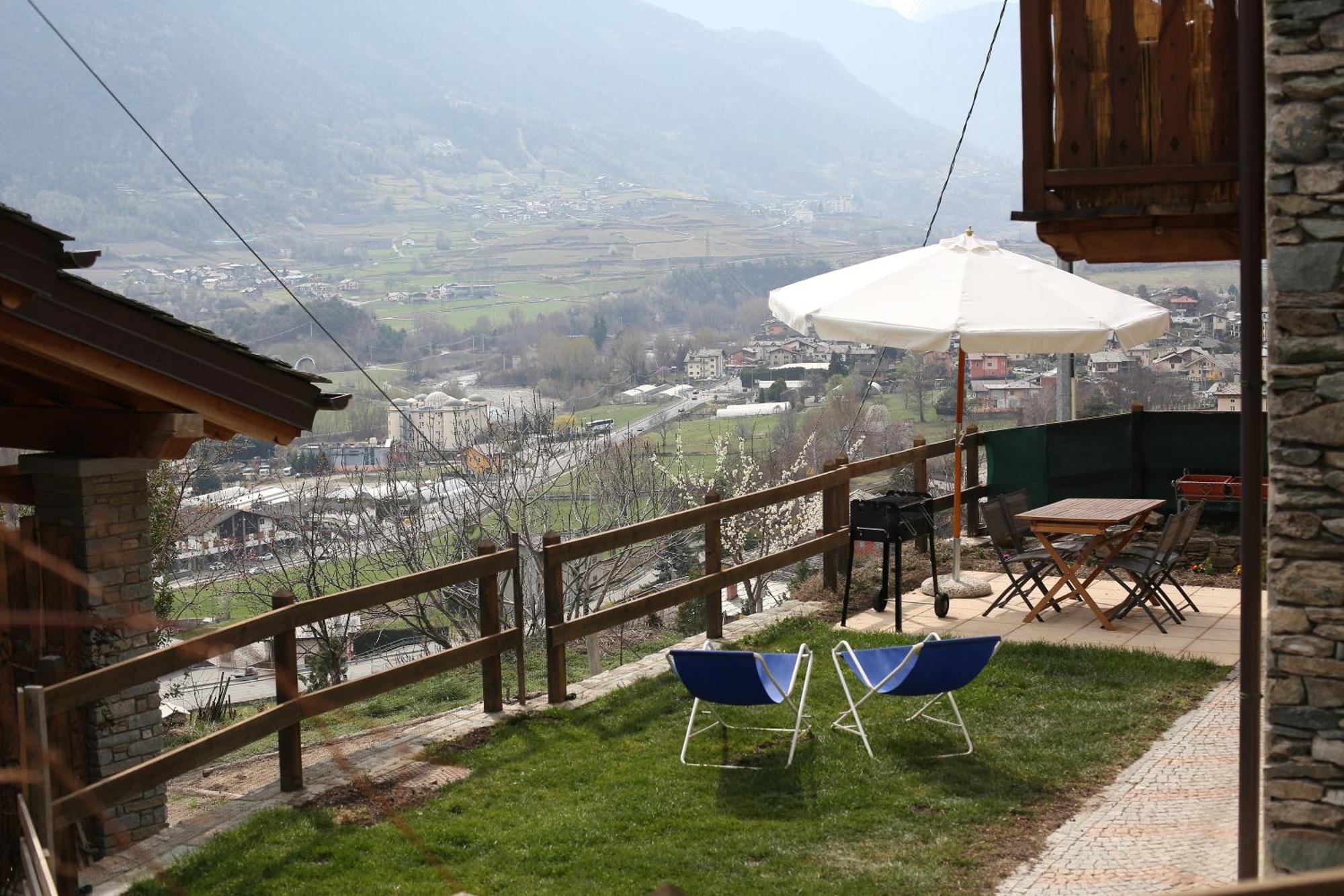 Casa Alpina - Sarre Leilighet Aosta Rom bilde