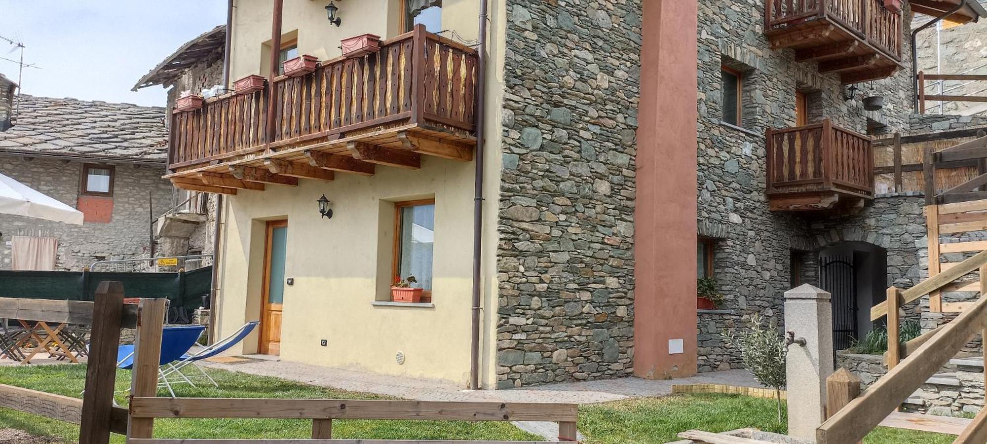Casa Alpina - Sarre Leilighet Aosta Rom bilde